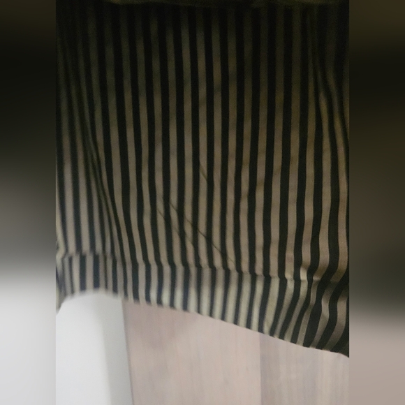 Vintage Striped Gold/Black Metallic blazer. Size medium - Picture 7 of 10